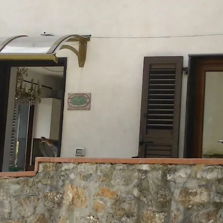Alfrantoio Guest house *